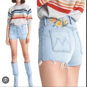 MOTHER Denim Patchie Shorts sz 25 Poppy Fields back pocket
